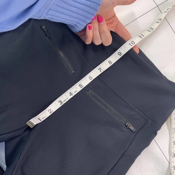 Athleta Pants Womens XS Black Stellar Crop Pull On Casual Travel Comfort Active - Picture 9 of 10